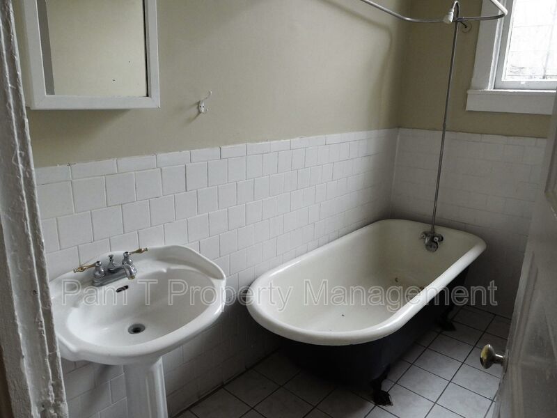 Downtown 2 bedroom property image