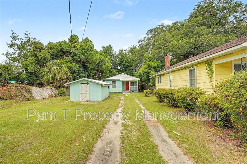 2 bedroom minutes from SCAD property image