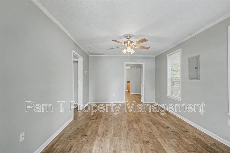 2 bedroom minutes from SCAD property image
