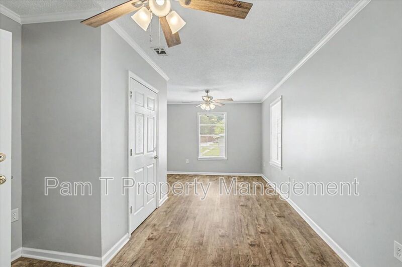 2 bedroom minutes from SCAD property image
