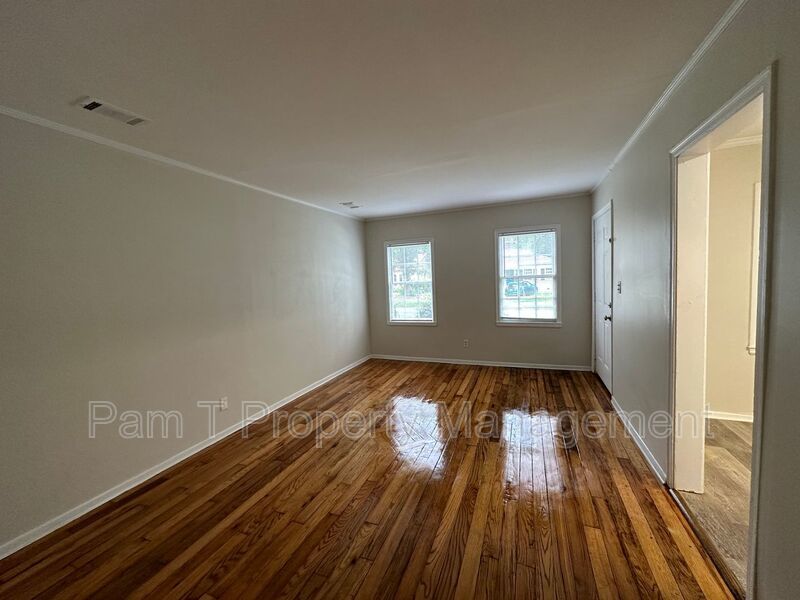 2 bedroom Duplex property image