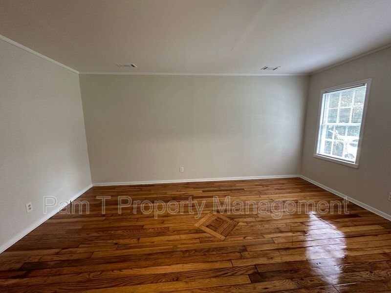 2 bedroom Duplex property image