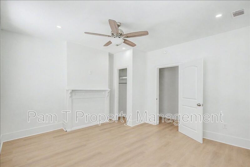 4 bedroom downtown apartment property image