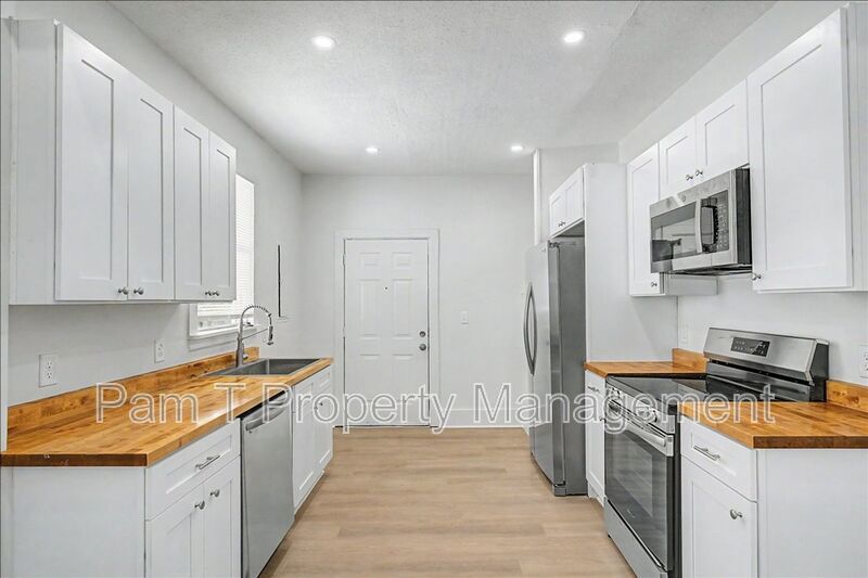 Downtown 2 bedroom apartment property image