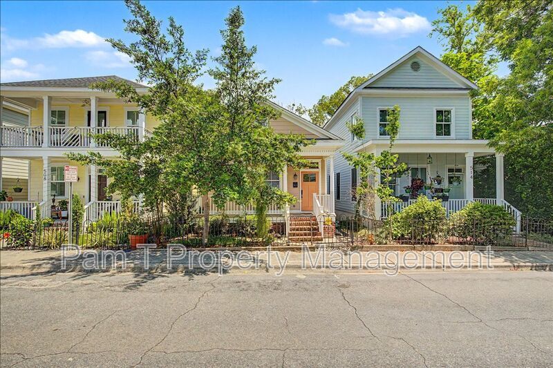 Beautiful 2 bedroom in Victorian District property image