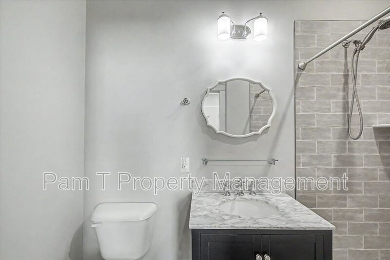 Beautiful 2 bedroom in Victorian District property image