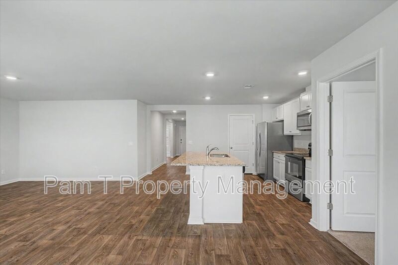 Brand new 3 bedroom home in Bloomingdale property image
