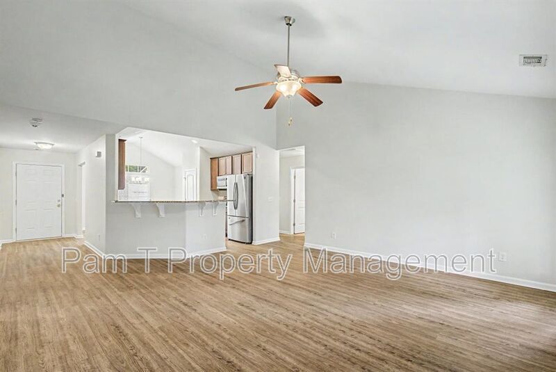 Beautiful 3 bedroom house property image
