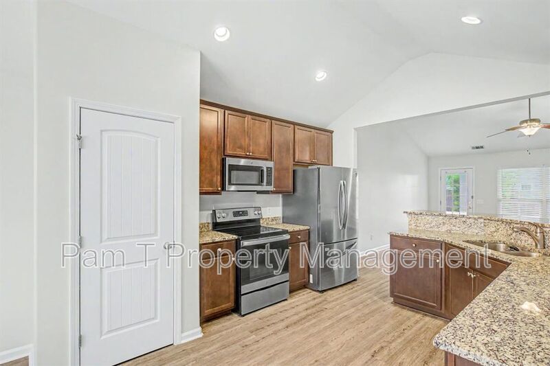 Beautiful 3 bedroom house property image