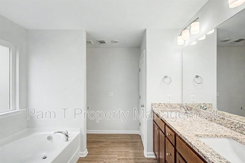 Beautiful 3 bedroom house property image