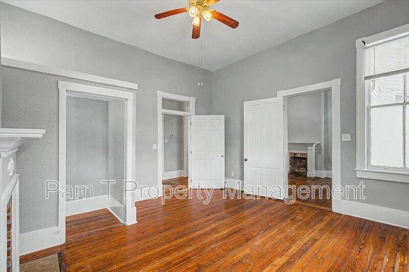 2 bedroom in the heart is downtown property image
