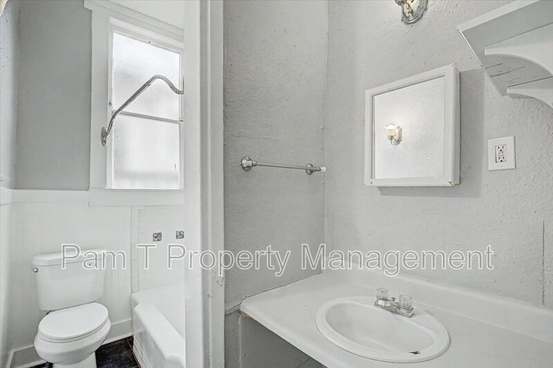 2 bedroom in the heart is downtown property image