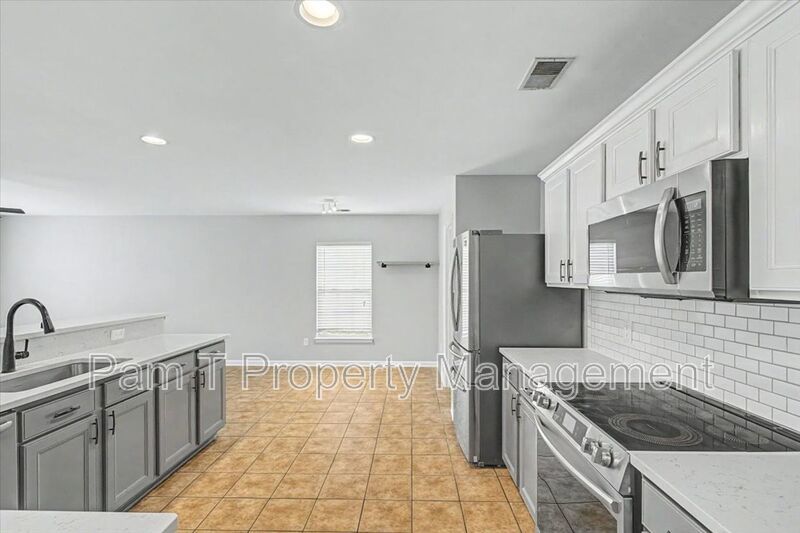 5 bedroom house in Pooler property image