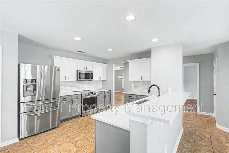 5 bedroom house in Pooler property image