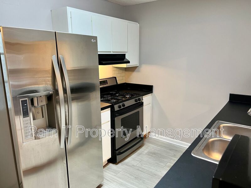 Sandfly 2 bedroom townhome property image