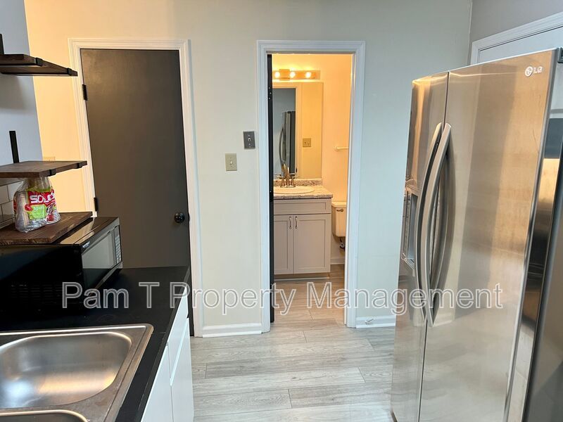 Sandfly 2 bedroom townhome property image