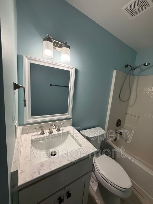 4 bedroom midtown home property image