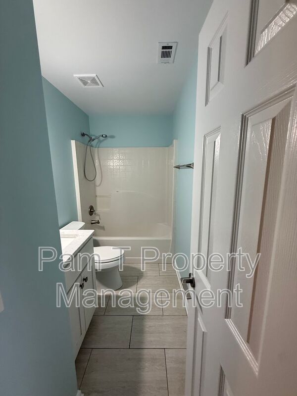 4 bedroom midtown home property image