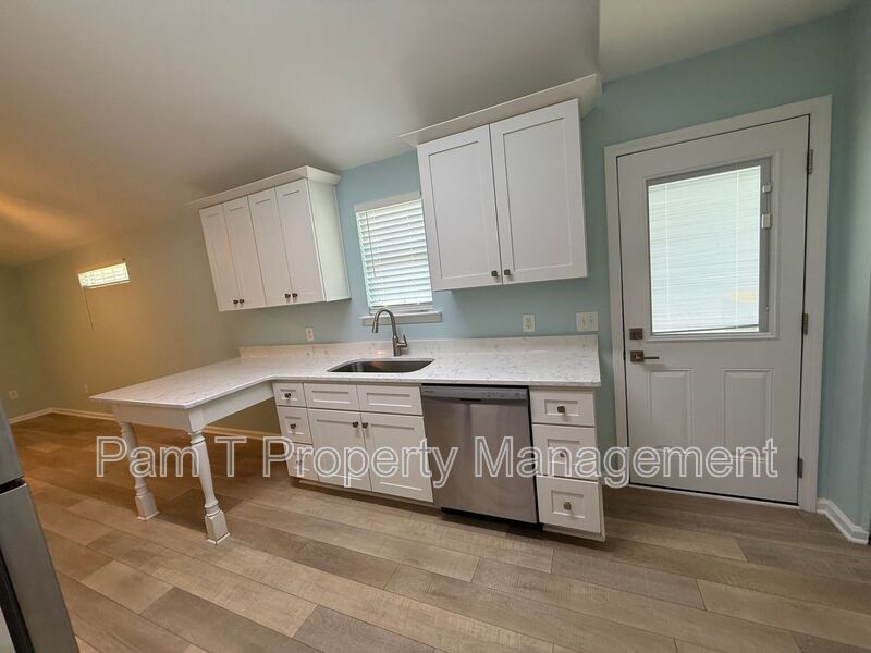 4 bedroom midtown home property image