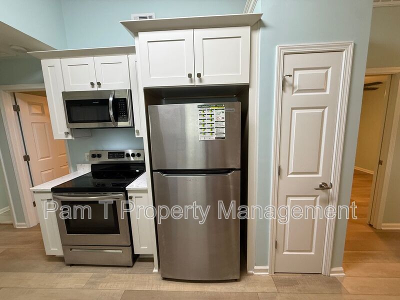 4 bedroom midtown home property image