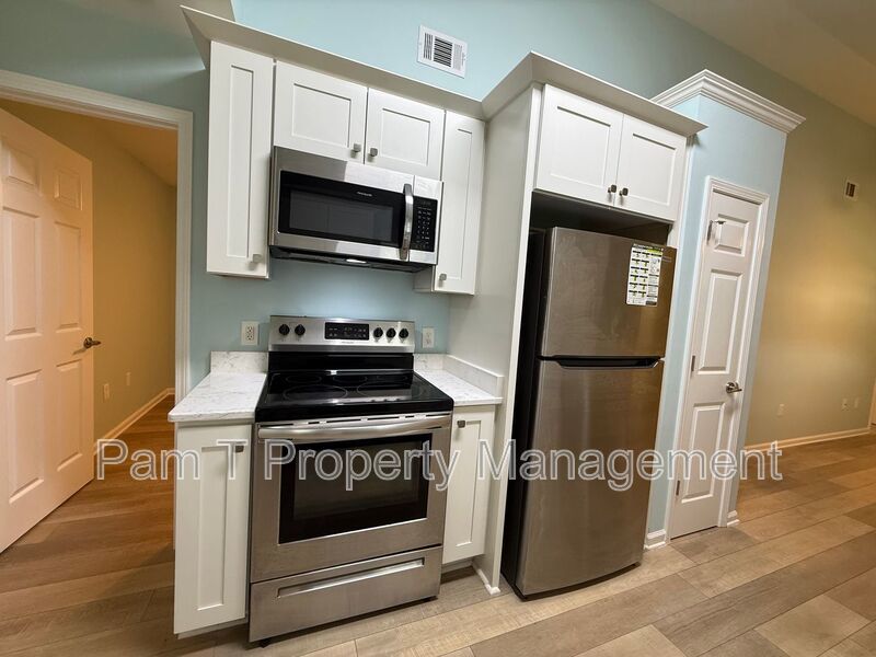 4 bedroom midtown home property image