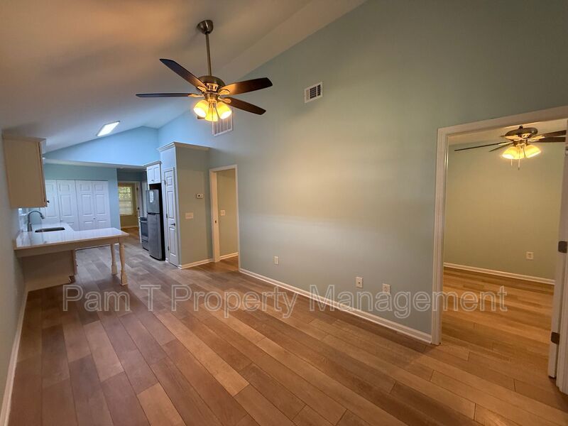 4 bedroom midtown home property image