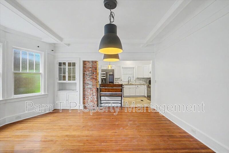 3 bedroom house perfect for SCAD students property image