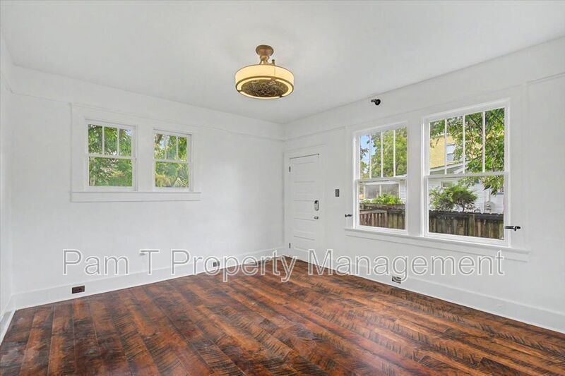 3 bedroom house perfect for SCAD students property image