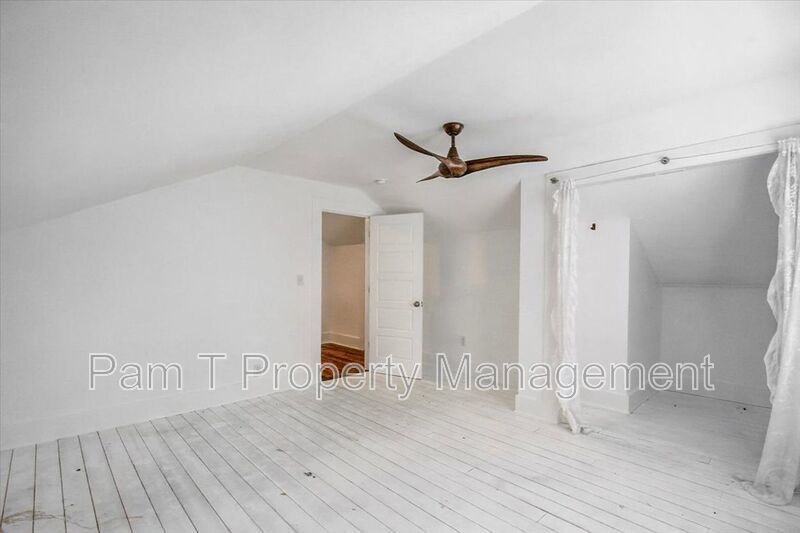 3 bedroom house perfect for SCAD students property image