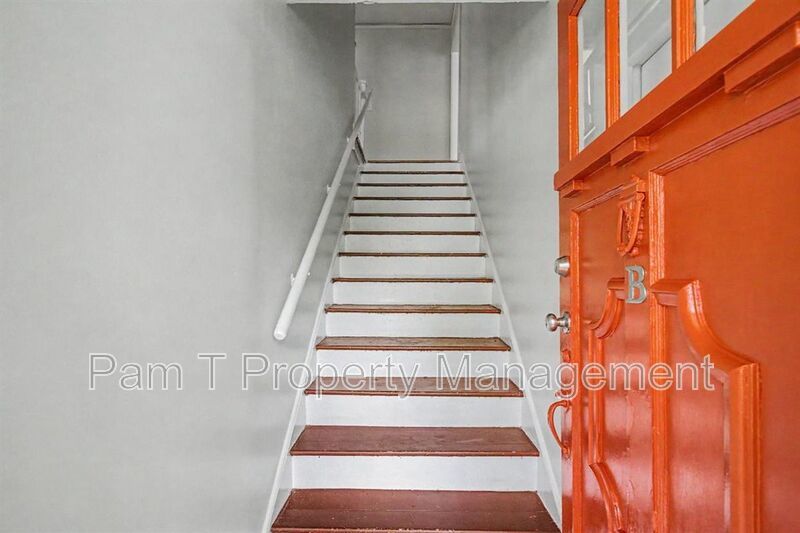 Close to downtown Apartment property image