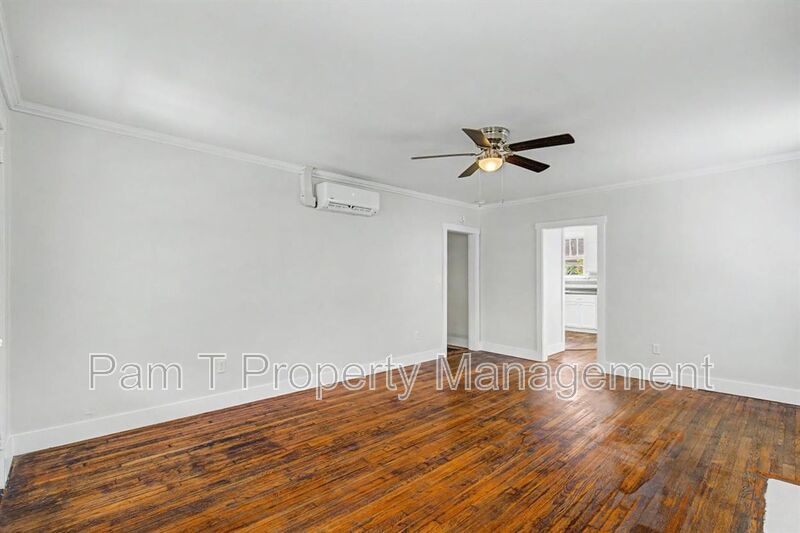 Close to downtown Apartment property image