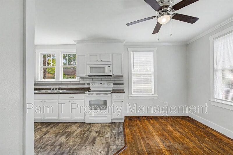 Close to downtown Apartment property image