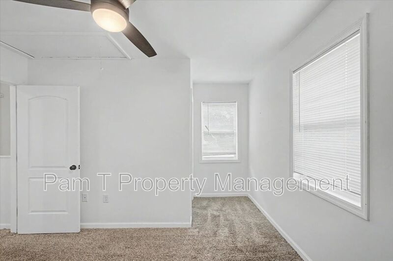 2 bedroom minutes from SCAD property image