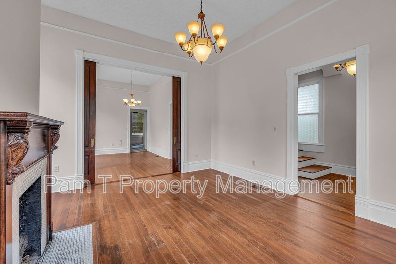 Stunning 3 Bedroom House property image