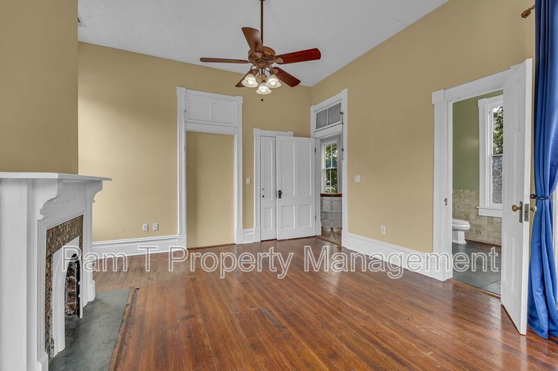 Stunning 3 Bedroom House property image