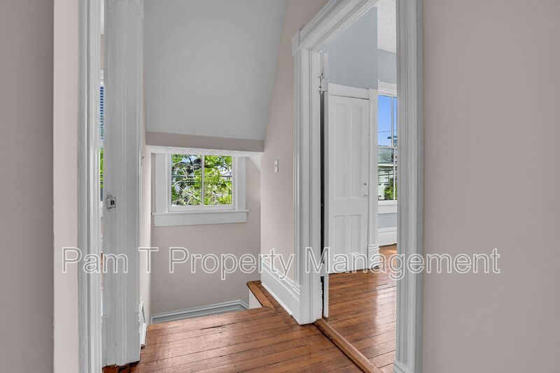 Stunning 3 Bedroom House property image