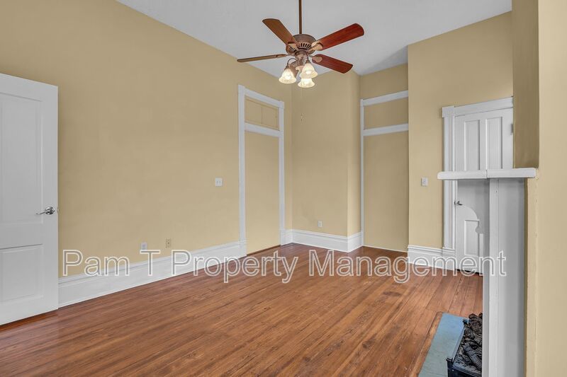 Stunning 3 Bedroom House property image