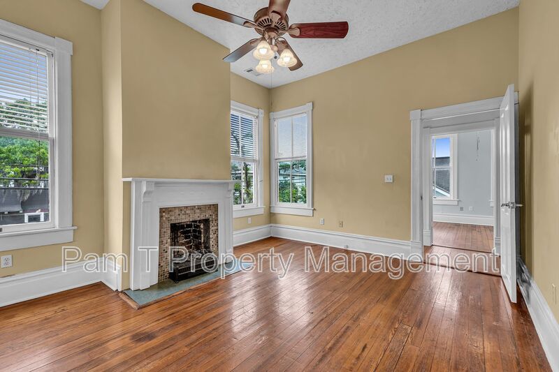 Stunning 3 Bedroom House property image