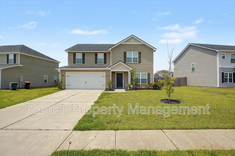 5 Bedroom House in Pooler property image