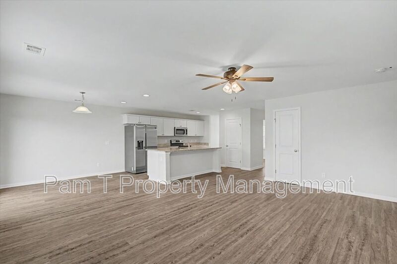 5 Bedroom House in Pooler property image