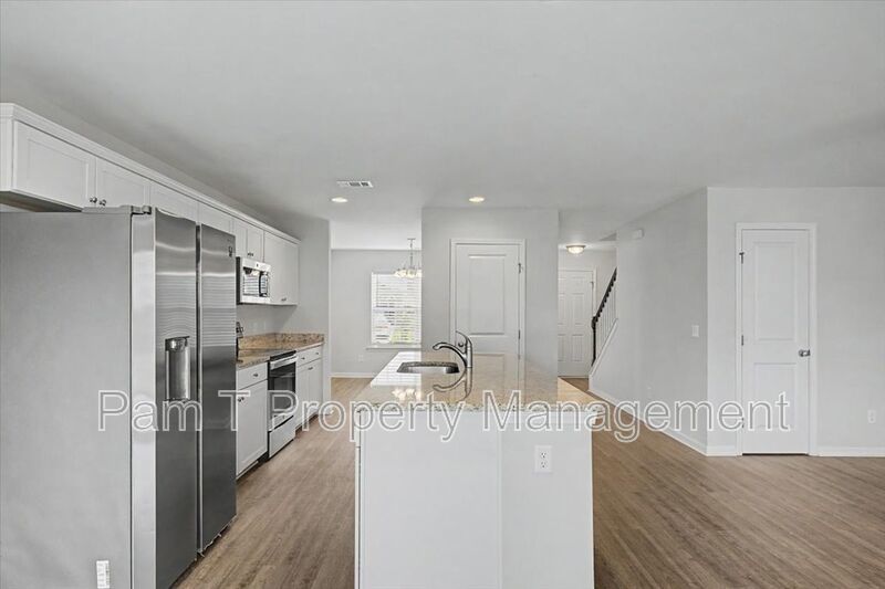 5 Bedroom House in Pooler property image