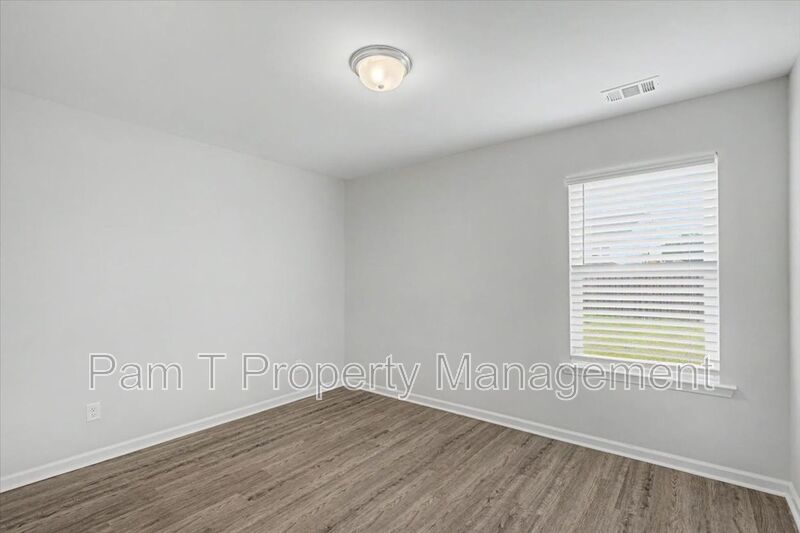 5 Bedroom House in Pooler property image