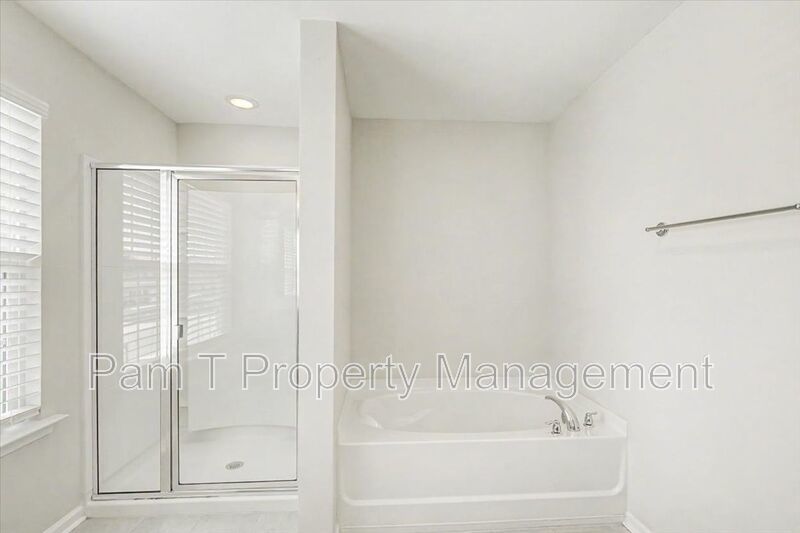 5 Bedroom House in Pooler property image