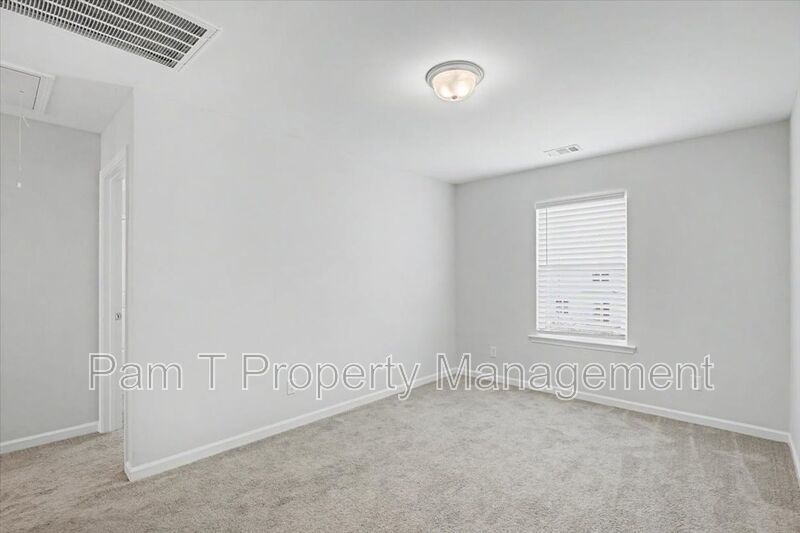 5 Bedroom House in Pooler property image