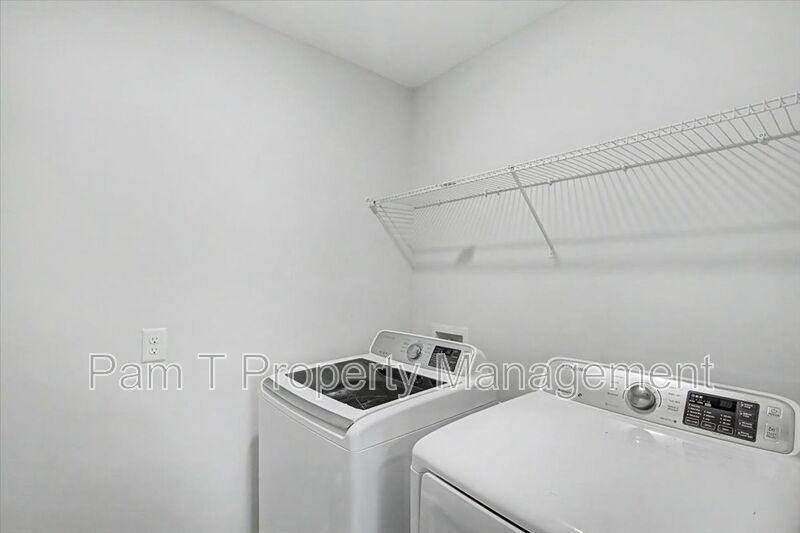 5 Bedroom House in Pooler property image