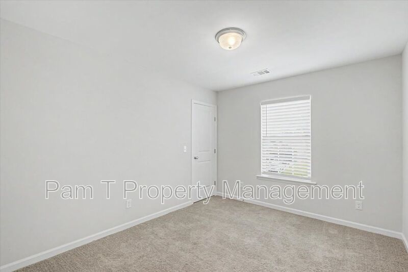 5 Bedroom House in Pooler property image