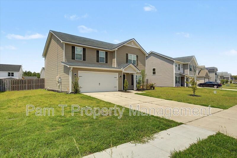 5 Bedroom House in Pooler property image