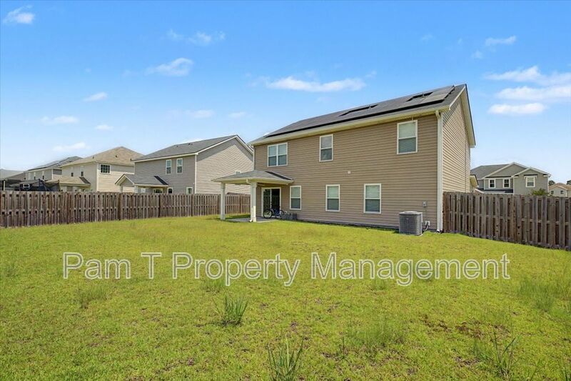 5 Bedroom House in Pooler property image
