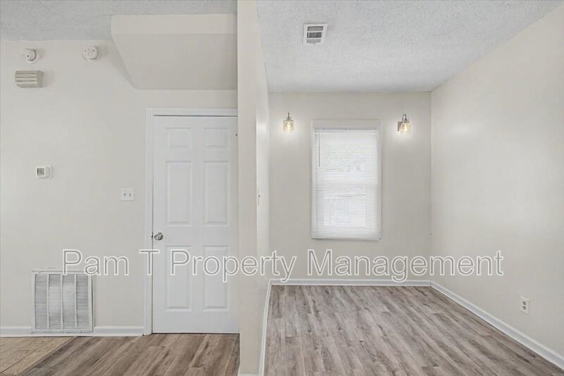 Downtown 2 bedroom apartment property image