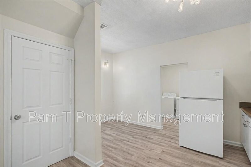 Downtown 2 bedroom apartment property image